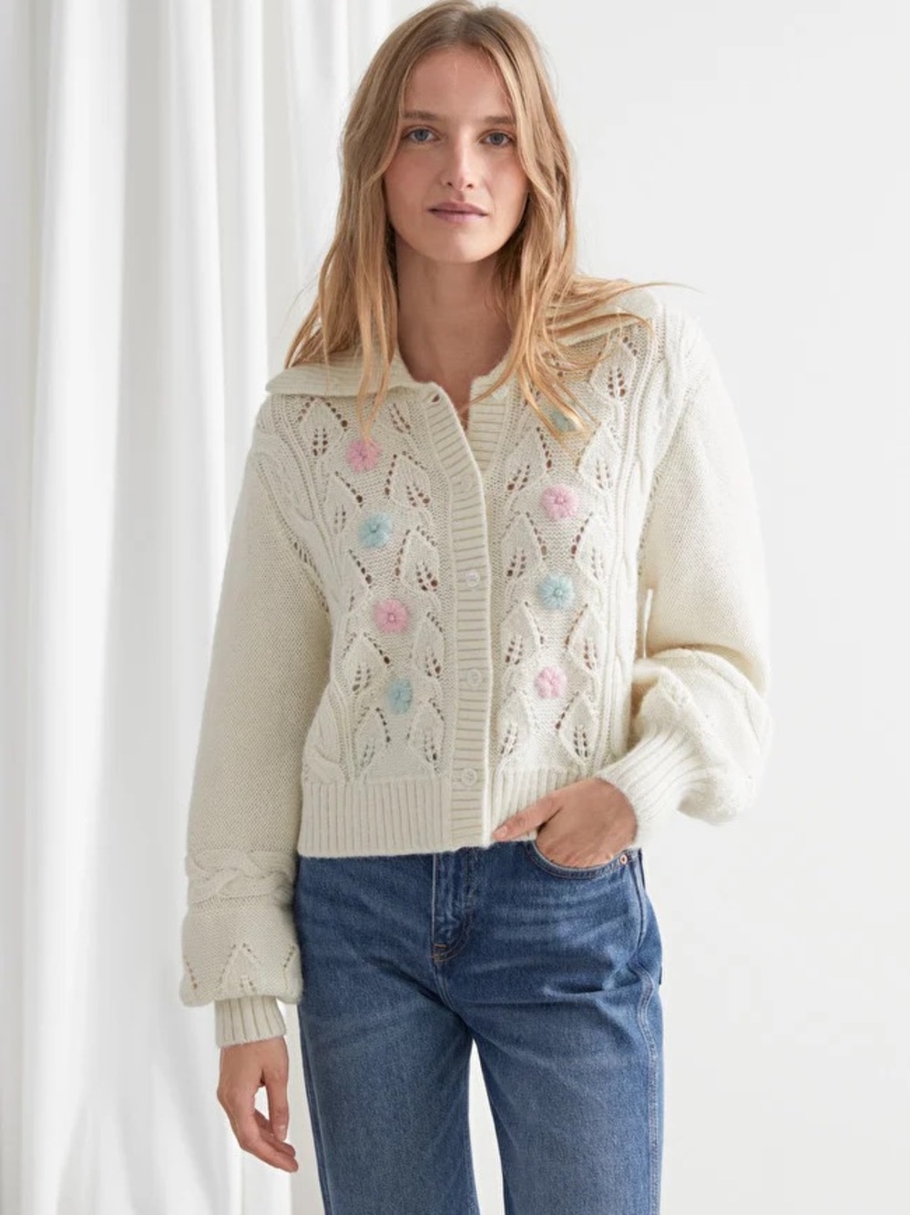 & Other Stories Cream Cable-Knit Cardigan with Pastel Pink and Blue Flowers